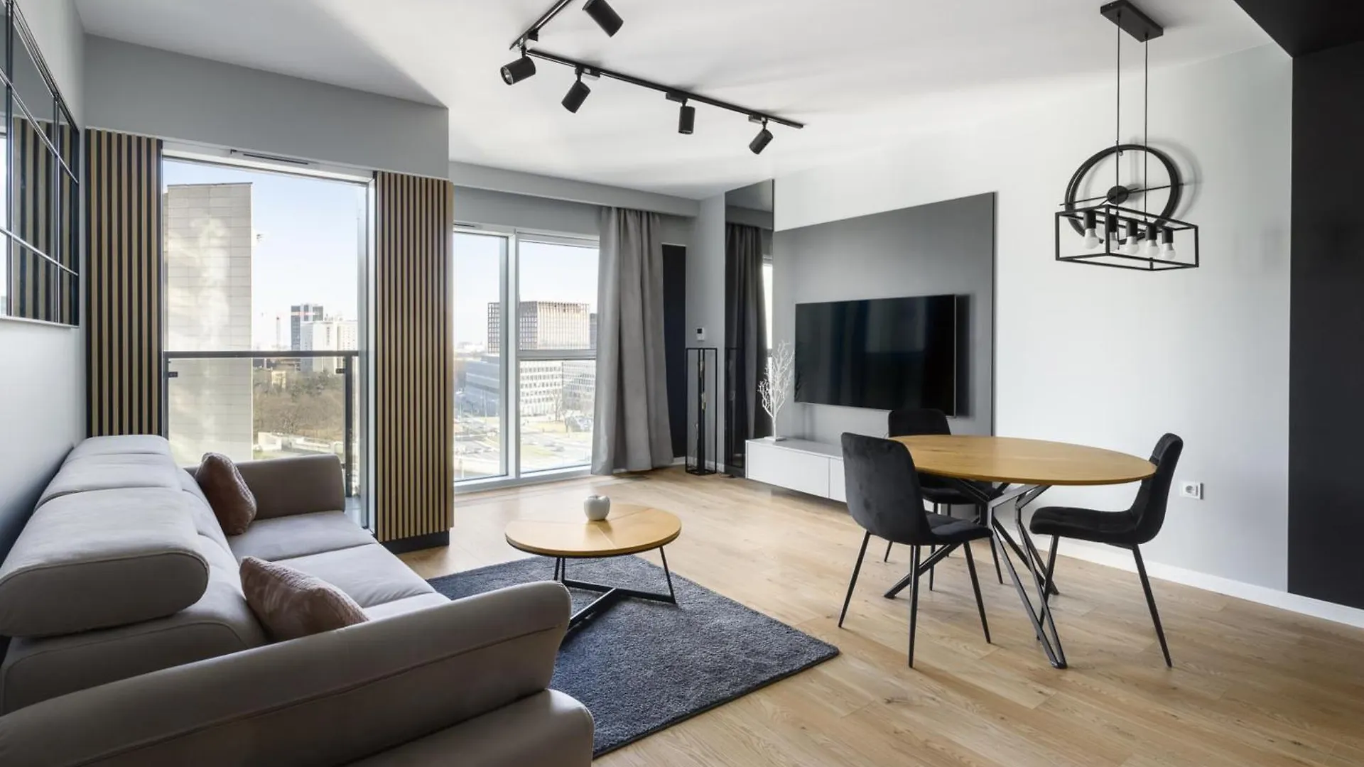Poznan Apartments Towarowa 0*,  Poland