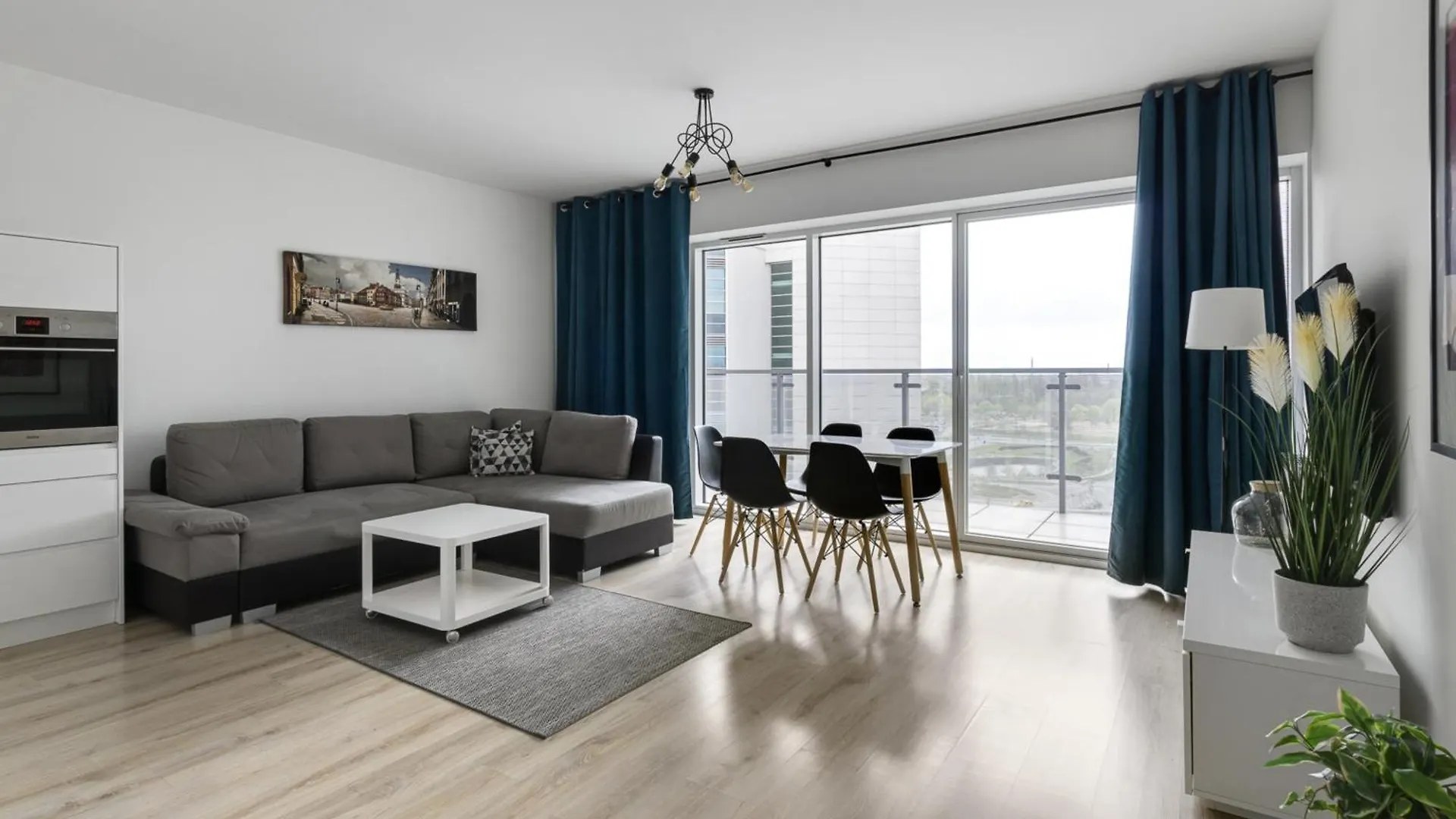 Aparthotel Poznan Apartments Towarowa