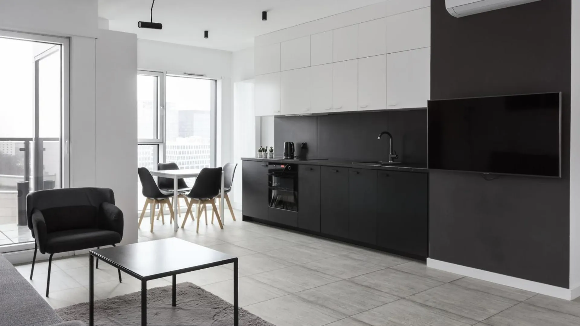 Poznan Apartments Towarowa 0*,  Πολωνία