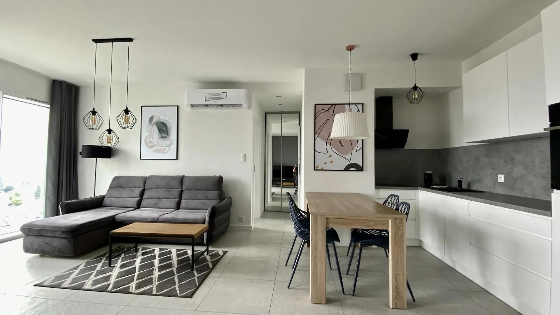 Poznan Apartments Towarowa 0*,  Πολωνία