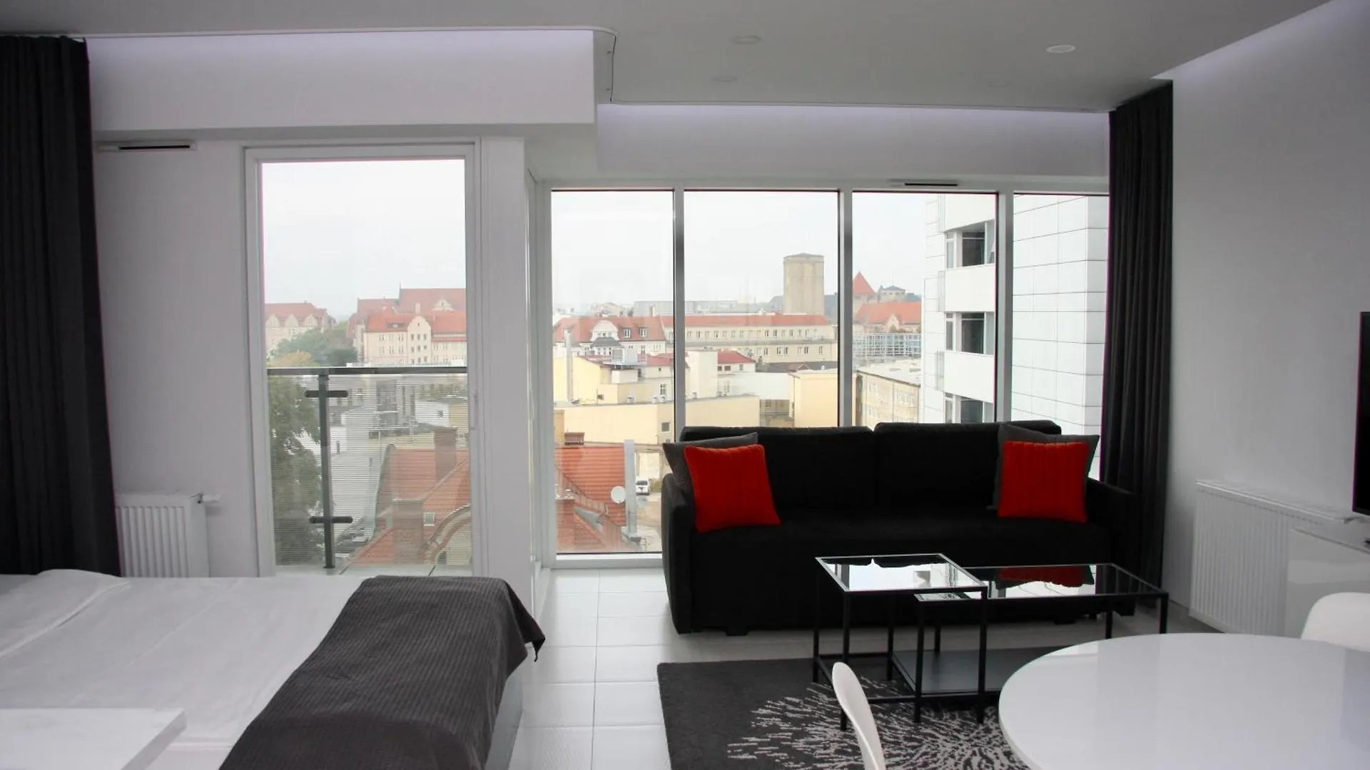 Aparthotel Poznan Apartments Towarowa